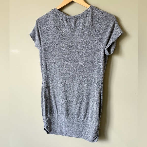 Thyme Maternity Tunic Size Small - Picture 2 of 3